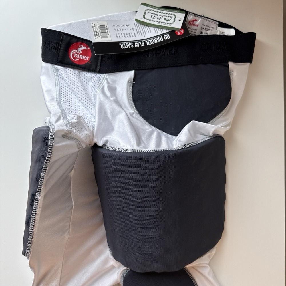 Cramer Padded Girdle Mens Medium Hurricane‎ 7 Football Protective Gear NWT